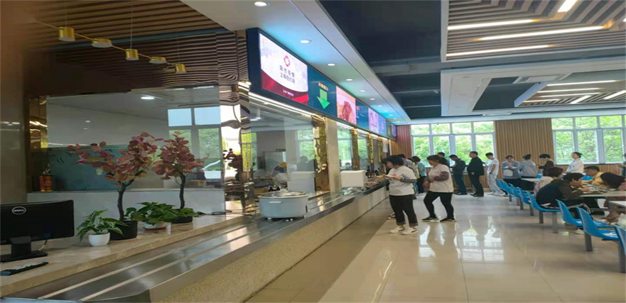 食堂承包應(yīng)加強(qiáng)原則創(chuàng)建，規(guī)范占地資源管理