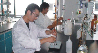 食堂承包積極發(fā)展提升我國企業(yè)、學(xué)校學(xué)生食堂飯菜的健康及營養(yǎng)搭配