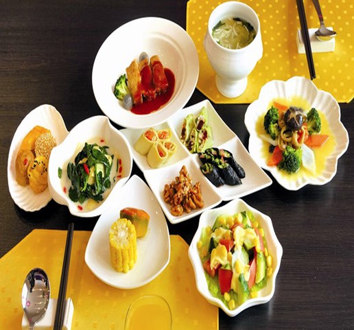 企業(yè)怎樣選擇標(biāo)準(zhǔn)食堂承包優(yōu)點(diǎn)